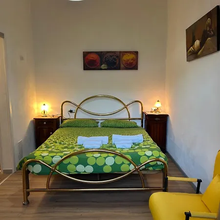 Darsena Charming By Valentina Versilia Bed & Breakfast